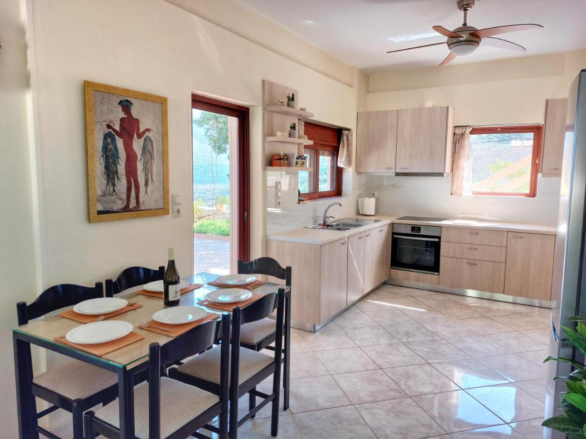Balcony, Cozy With Amazing View Villa Rodhia (Crete)