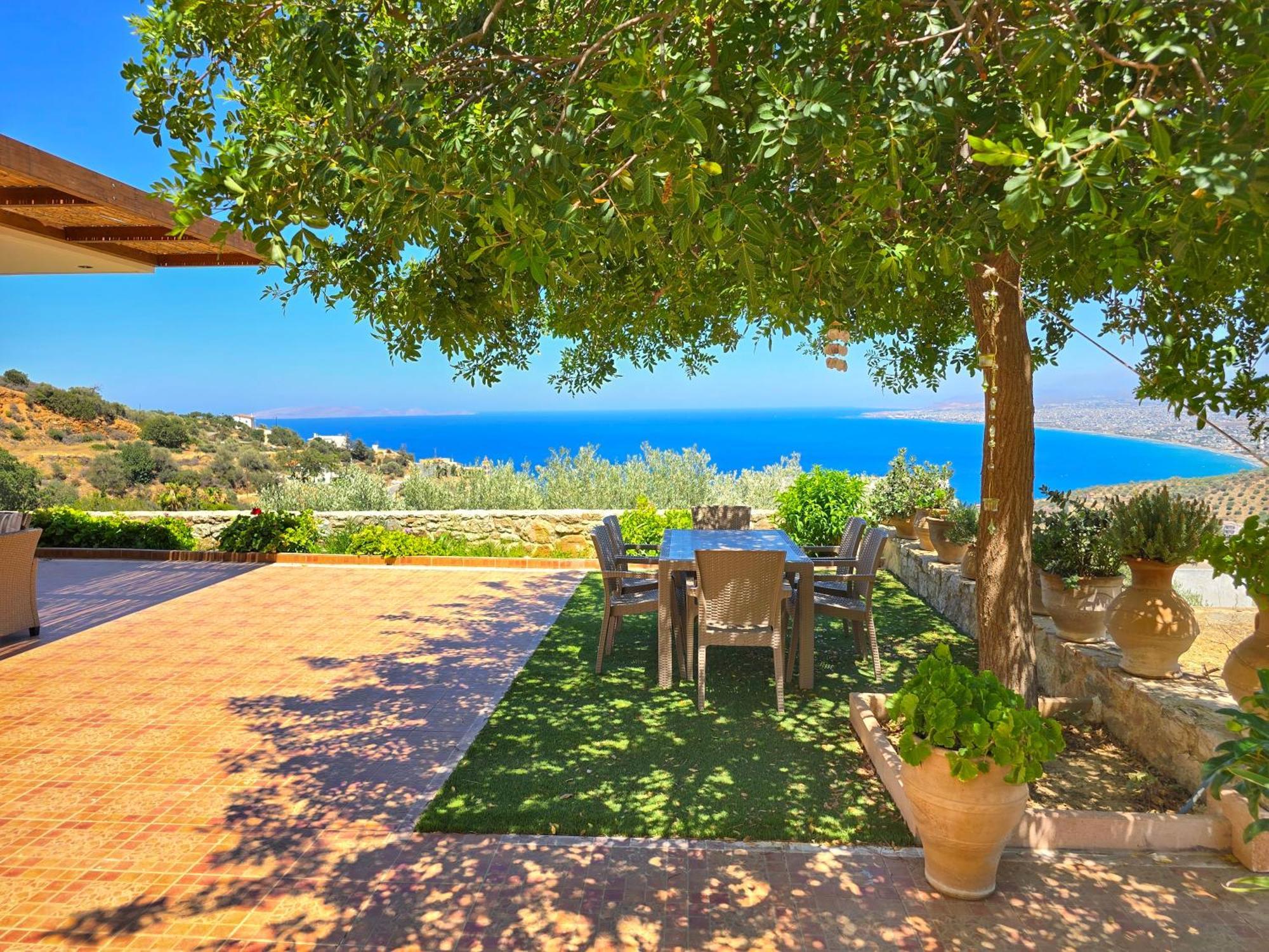 Balcony, Cozy With Amazing View Villa