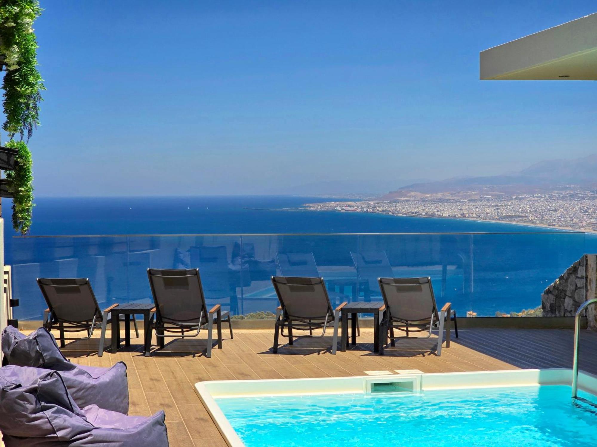 Balcony, Cozy With Amazing View Villa *